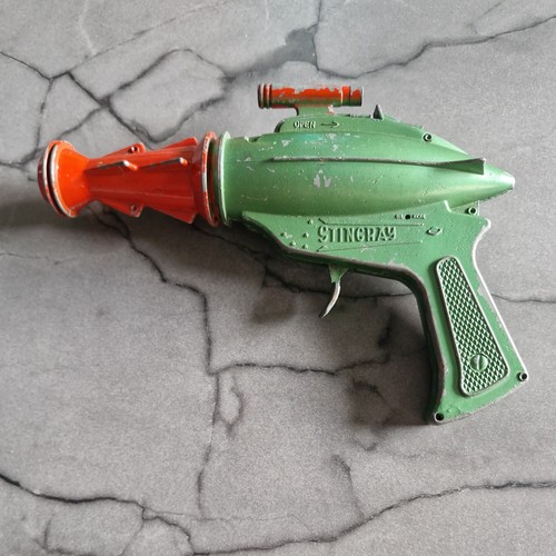 Stringray cap firing rocket - cap,