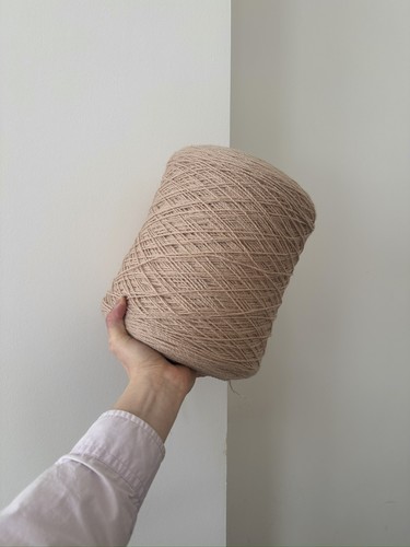 Tufting yarn rug - yarn,