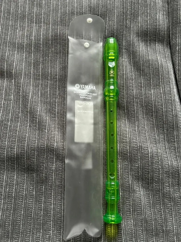 Yamaha descant recorder