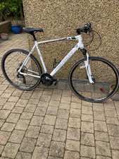 Merida Crossway 40 Mens Bike.