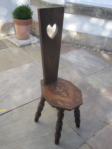 Welsh arts and crafts - arts,
