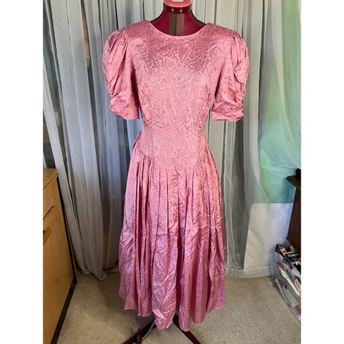 Formal dress lace sleeves - , puff