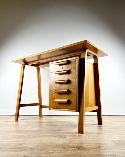 Mid century gordon - mid, ‘gordon