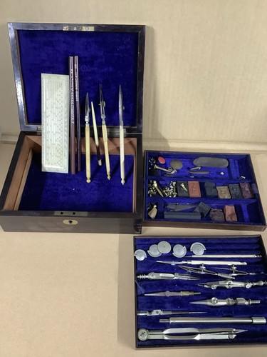 Antique wooden box draughtsman - wooden,