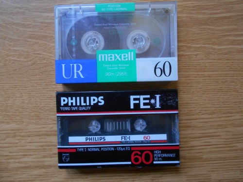 Phillips a maxell - &,