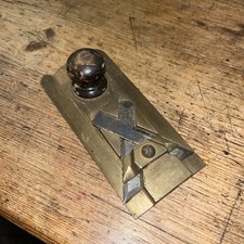 Vintage Brass Side  rabbit