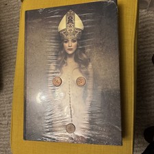 Marc Lagrange 20 . A sealed