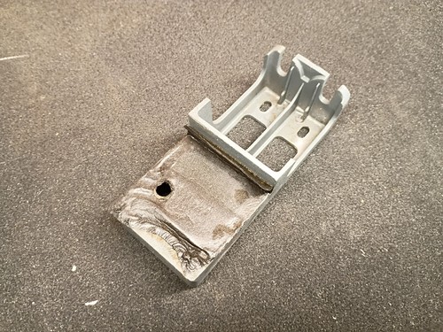 Treadmill rear roller bracket - rear,
