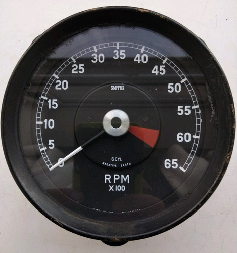 Type jaguar rev counter - e,
