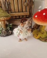 Dainty/minature small needle felted mouse