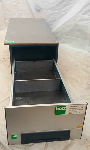 Bott racking van - bott,