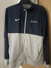 Nike Yankees Men’s Track Zip