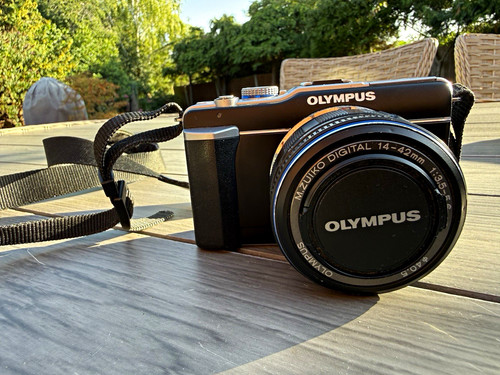 Olympus pen pl1 - pen, mirrorless
