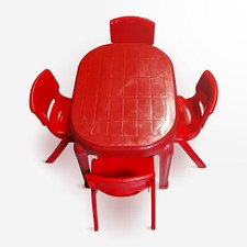 Table + Stacking Children