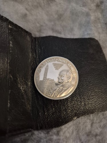 Official 1982 pope - official, paul