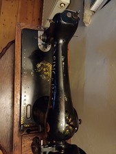 Singer Hand Crank Sewing Machine