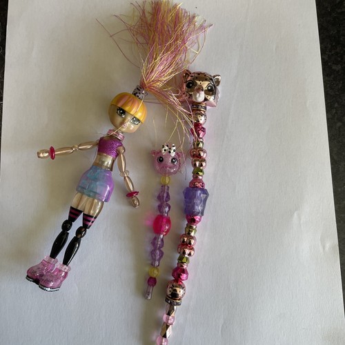 Twisty girlz transforming and - twisty,