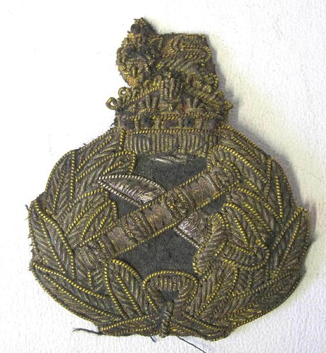Ww2 british generals cap badge - generals,