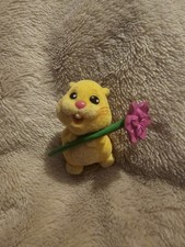Zhu Zhu Pets Hamster With A Flower Flocked Figure Toy Collectible