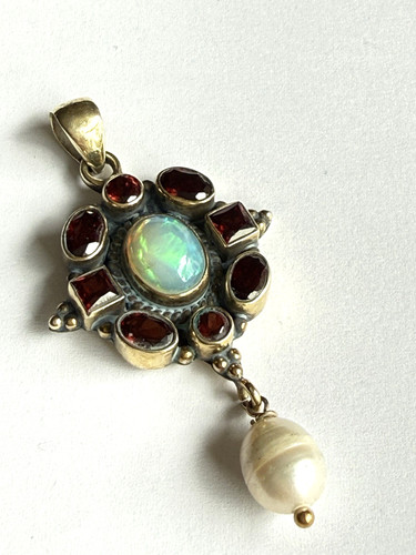 Modern 9ct gold - gold, plated