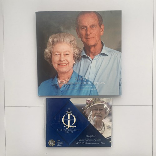 Royal mint 2012 queen - mint, queen's