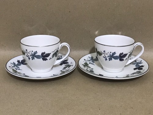 Royal doulton burgundy - royal,