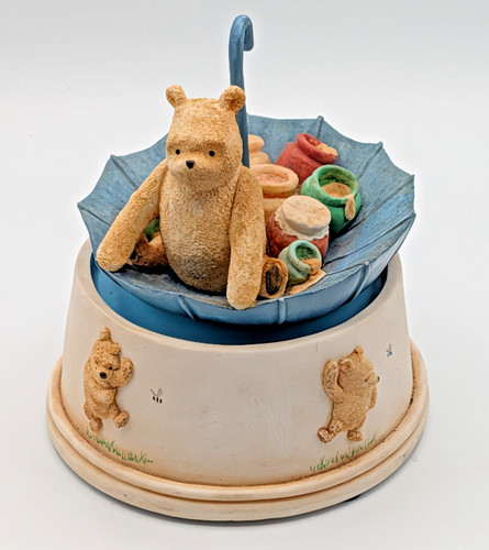 Border fine arts classic pooh - border,