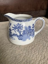 Willow pattern large jug 14cm - large,