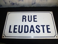 VINTAGE FRENCH METAL STREET