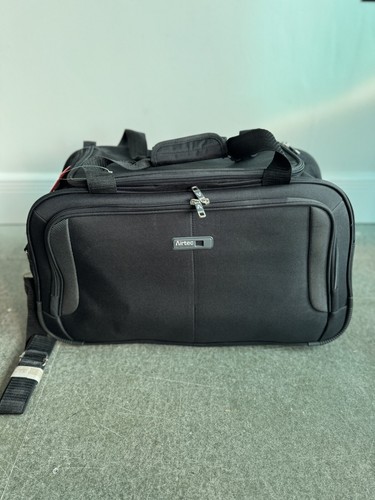 Carlton holdall cabin gym bag - holdall,