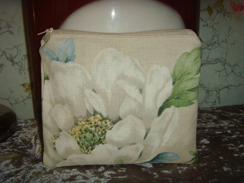 New clutch purse in beige - ,