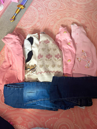 Girls outfit set - 5-6,