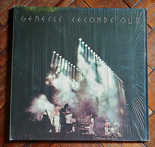 Genesis seconds out vinyl - -,