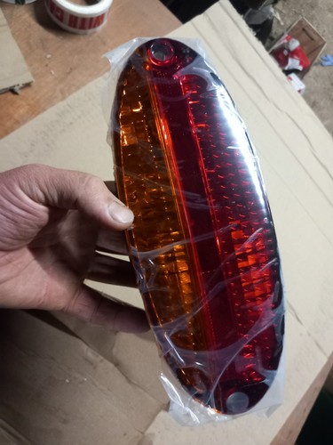 John deere rear light - deere, rh