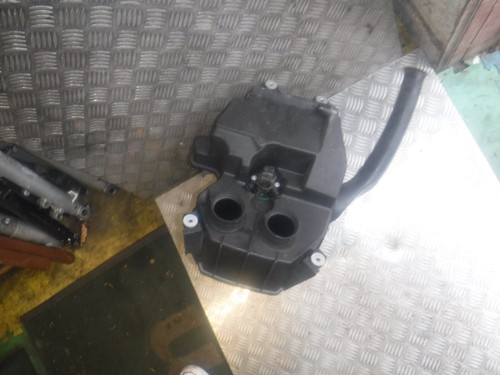 Bmw f800st airbox - f800st,