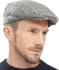 Mens Traditional Style Flat