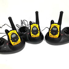 3 x MOTOROLA T5432 MATCHING  TWO WAY RADIOS WITH TWIN CHARGERS hardly used