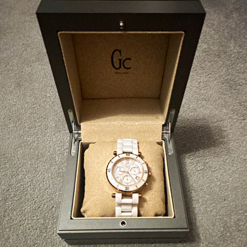 Guess collection women s - gc,
