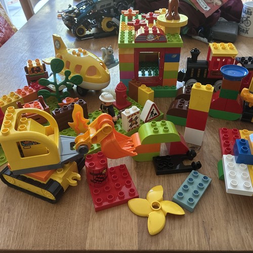 Duplo bundle animals people - animals,