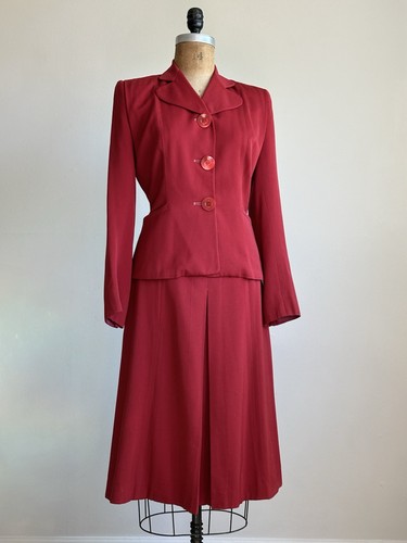 1940s vintage red - vintage, button