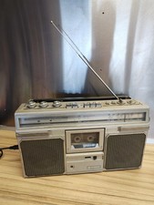 Hitachi TRK-7200W Portable Stereo Radio Cassette Tape Recorder