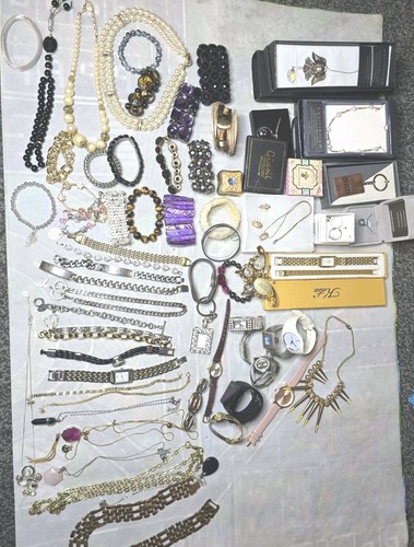 Massive jewelry watch job - job, lot