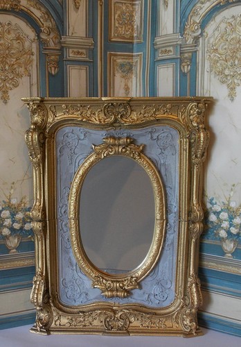 Dolls house tall - dolls, french
