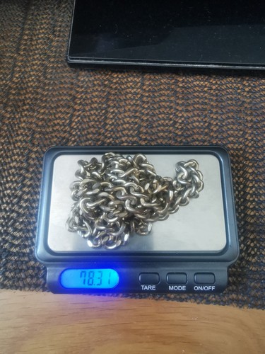 Chunky gold looking chain - chunky,