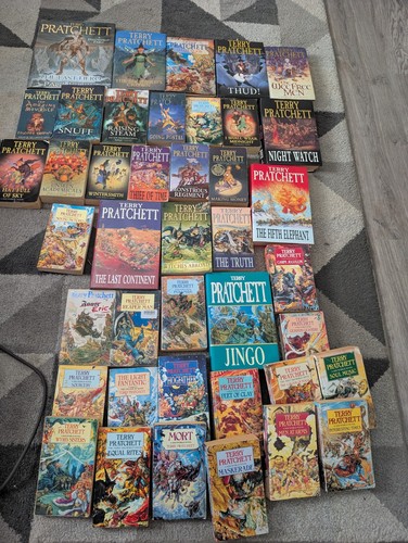 Terry pratchett discworld - terry,