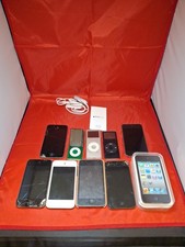 Apple iPod Bundle For Parts Untested