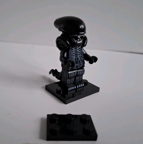 Alien warrior aliens block - aliens,