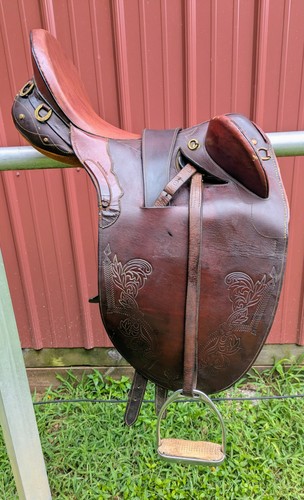 Stock rider australian saddle - stock,