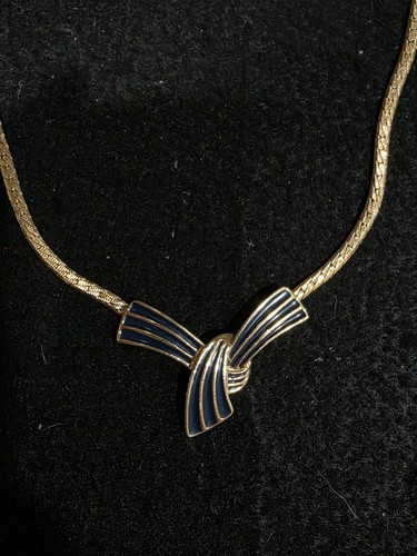 Vintage 70s trifari - trifari, blue