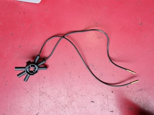 Fiber optic spider distributor - fiber,